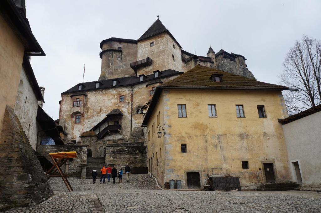 Pension Lunatyk Liptovsky Mikulas Bagian luar foto